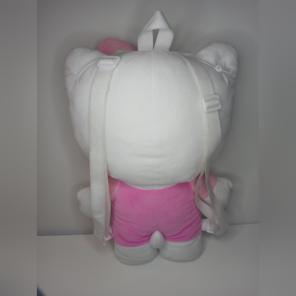 Hello Kitty Backpack Plush - Picture 2 of 6